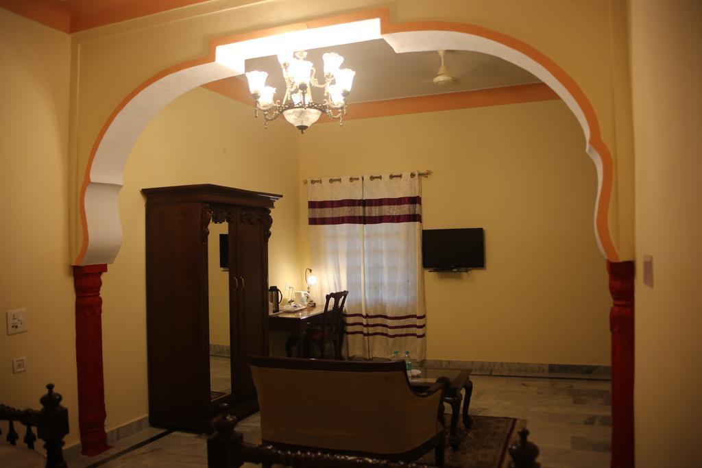 V Resorts Rajmahal Орчга Екстер'єр фото