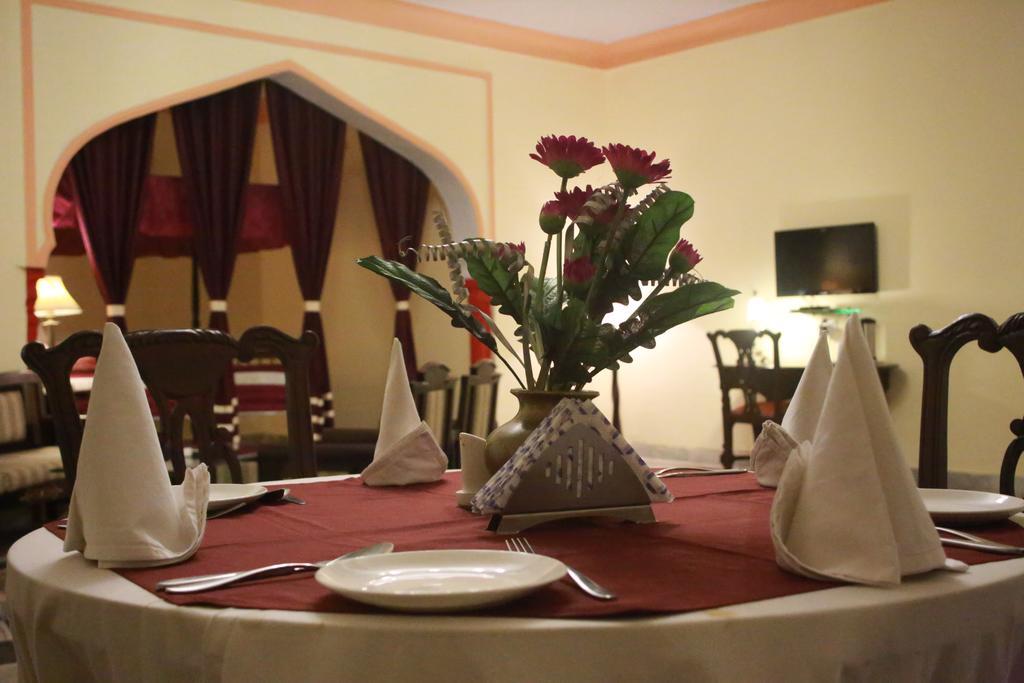 V Resorts Rajmahal Орчга Екстер'єр фото