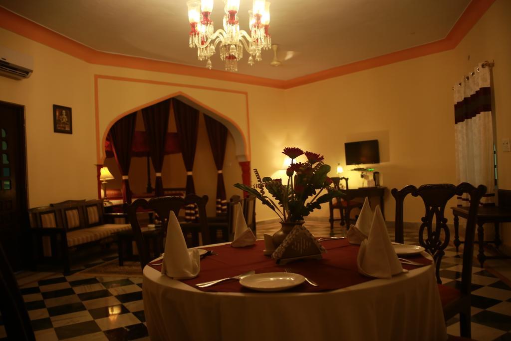 V Resorts Rajmahal Орчга Екстер'єр фото