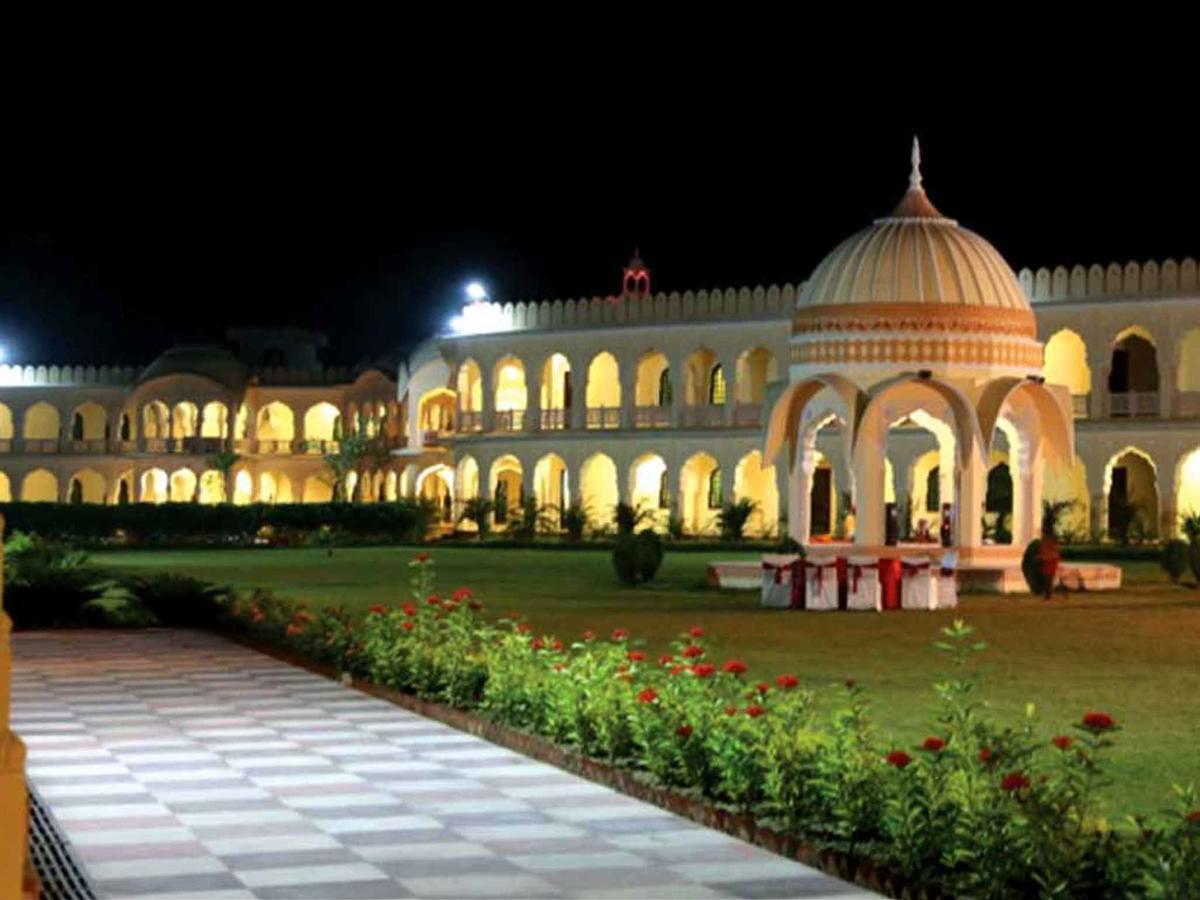 V Resorts Rajmahal Орчга Екстер'єр фото